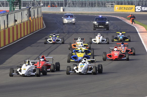 Formula Ford 2013 start Formula Ford 2013 start