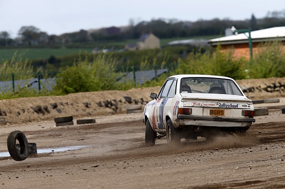 Enaam Ahmed Mk2 Escort Enaam Ahmed Mk2 Escort