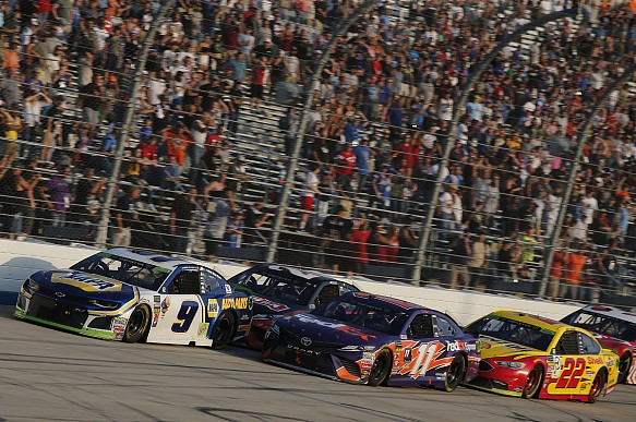 Chase Elliott, Denny Hamlin, Joey Logano, NASCAR Cup Dover 2018 Chase Elliott, Denny Hamlin, Joey Logano, NASCAR Cup Dover 2018