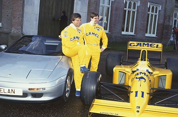 Derek Warwick Martin Donnelly Derek Warwick Martin Donnelly