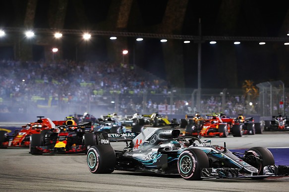 Singapore GP race start F1 2018 Singapore GP race start F1 2018