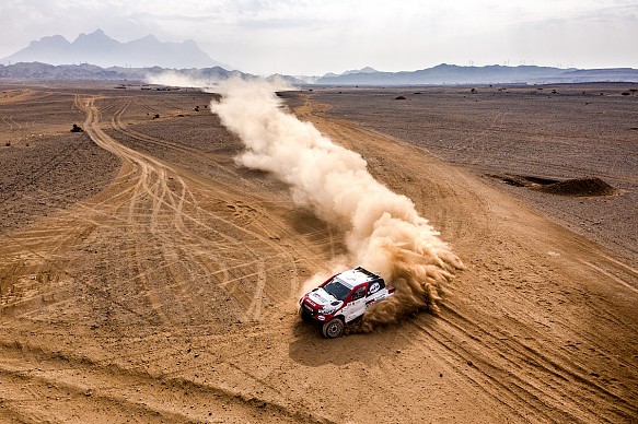 Fernando Alonso Dakar build-up Fernando Alonso Dakar build-up