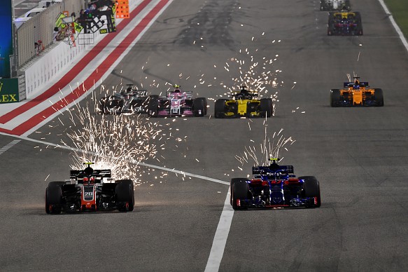 Anatomy of a Formula 1 steering wheel : r/Infographics