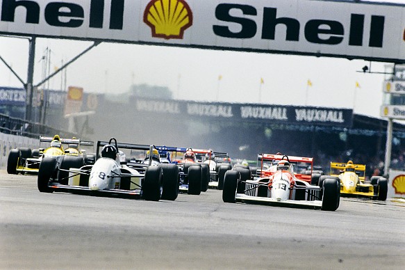 Silverstone 1990 Damon Hill Allan McNish F3000 Silverstone 1990 Damon Hill Allan McNish F3000