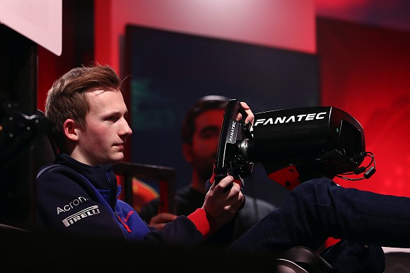 F1 Esports 2018 Toro Rosso Rasmussen F1 Esports 2018 Toro Rosso Rasmussen