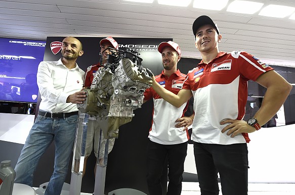 Lorenzo Domenicali 2017 Ducati MotoGP Lorenzo Domenicali 2017 Ducati MotoGP
